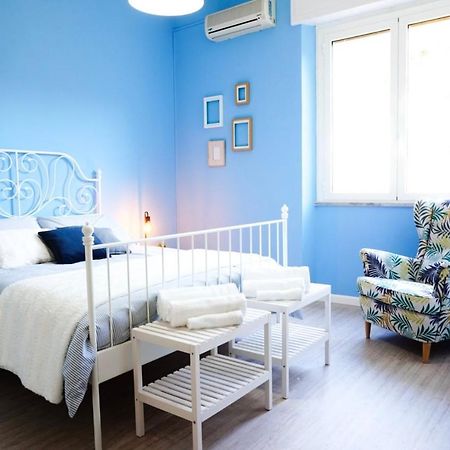 Villa Aurelia - Seafront Apartment With Terrace Quartu SantʼElena Buitenkant foto