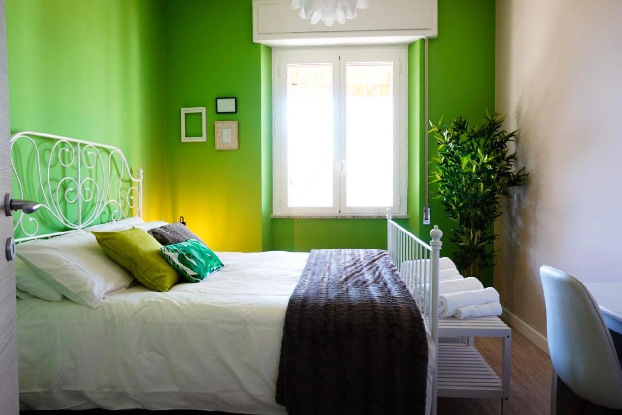 Villa Aurelia - Seafront Apartment With Terrace Quartu SantʼElena Buitenkant foto